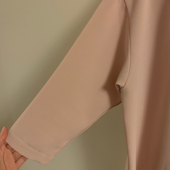 Uniqlo pink blouse - Picture 4 of 5